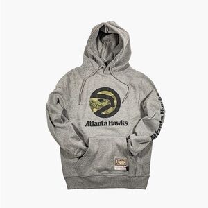 Large Camo ghost green Mitchell & Ness Gray Atlanta Hawks Hoodie new with tags